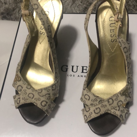 Shoes Platform Brand Guess ,size 7 ,color brown - Picture 3 of 4